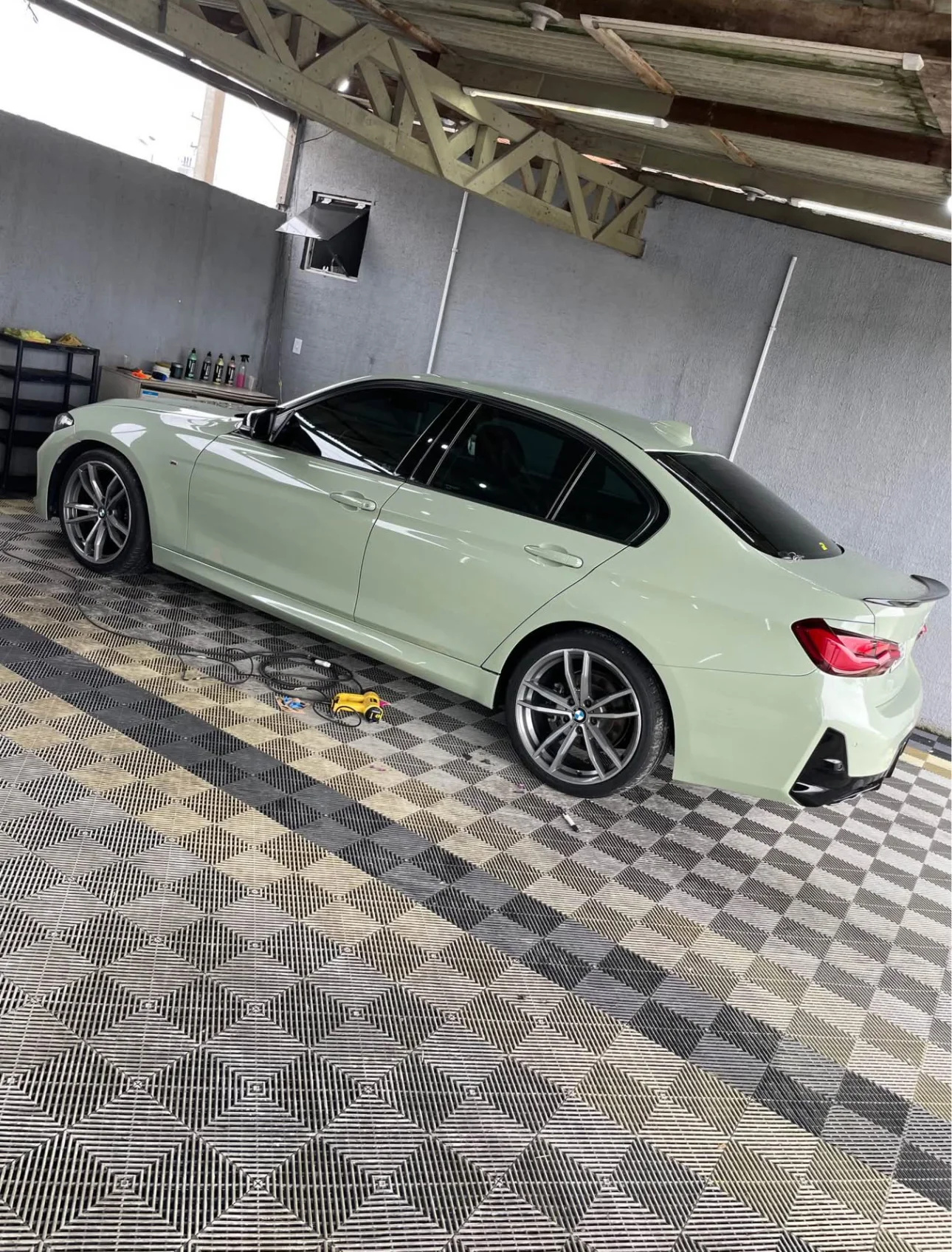 Body Kit BMW 320i G28 para BMW Série 3 F30 2013 a 2018 - Imagem 8