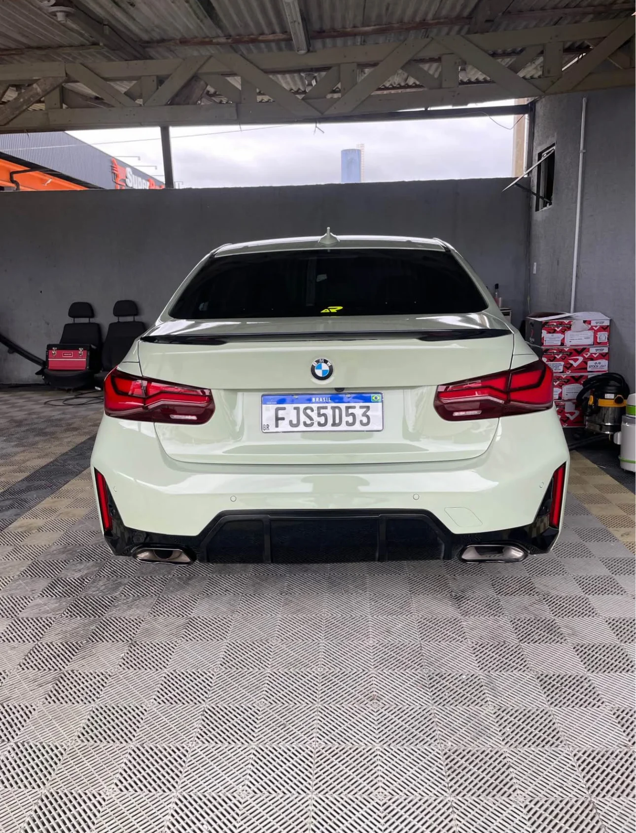 Body Kit BMW 320i G28 para BMW Série 3 F30 2013 a 2018 - Imagem 7