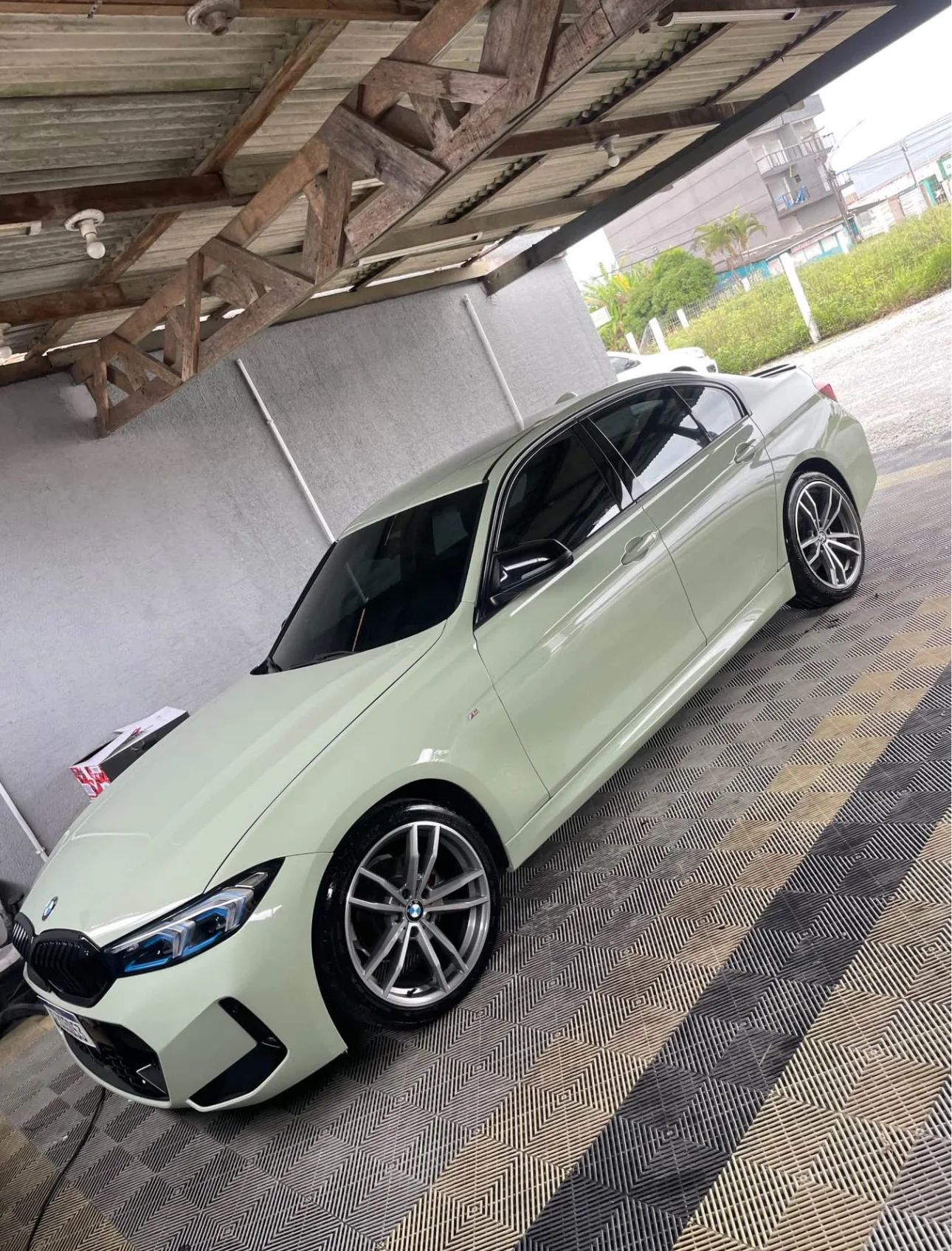 Body Kit BMW 320i G28 para BMW Série 3 F30 2013 a 2018 - Imagem 4