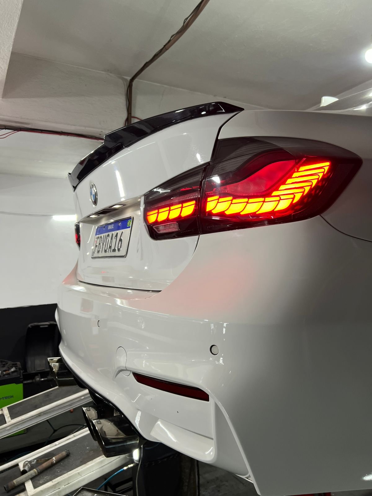 Par de Lanternas Dragon Fumê para BMW Série 3 F30 2013 a 2018 - Imagem 9