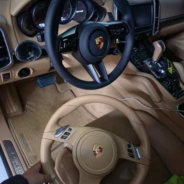 Volante de Porsche em Couro - 01
